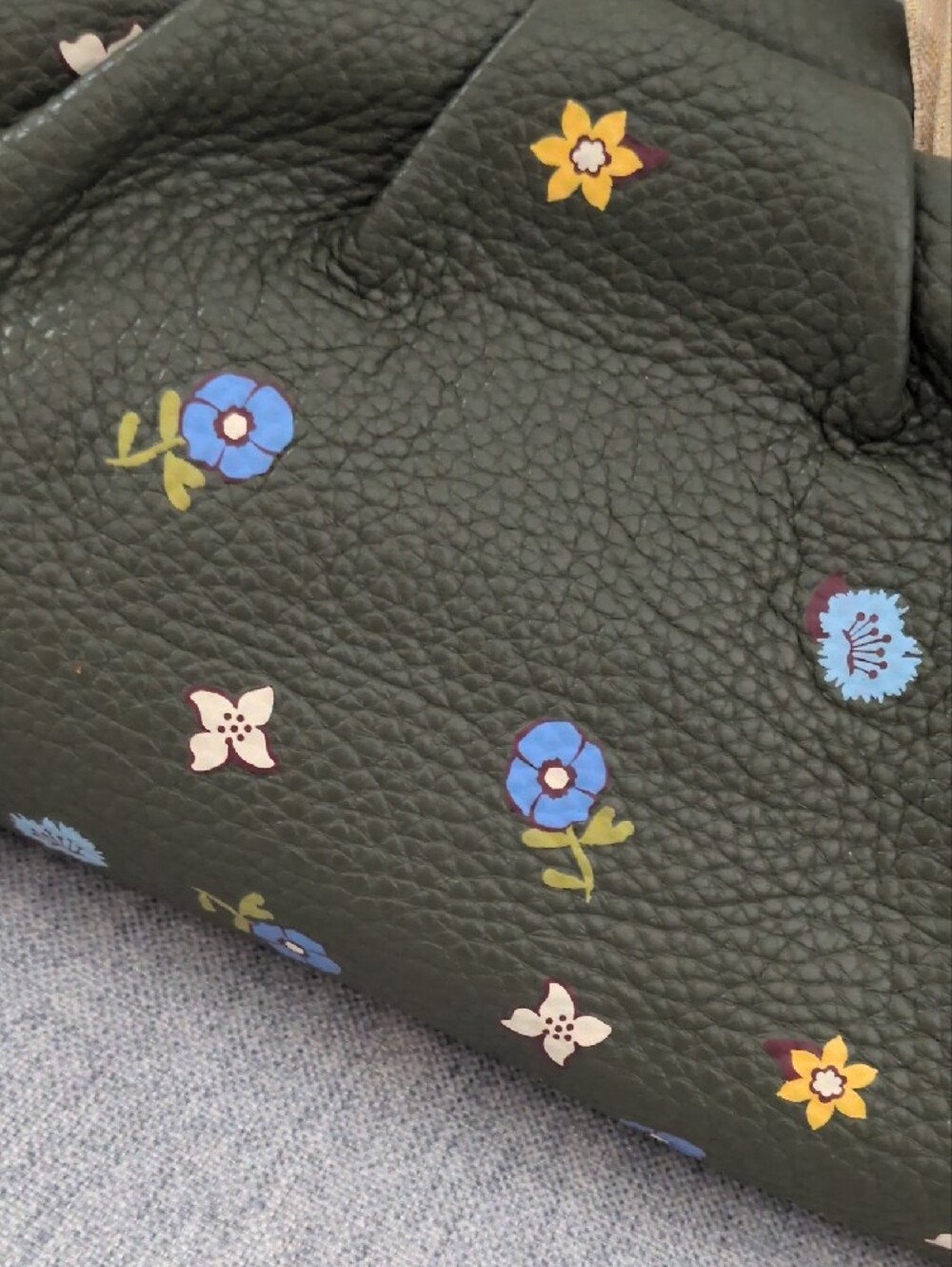 Women's Olive Floral Crossbody Bag with Embroidered Flowers - Picture 5 of 5
